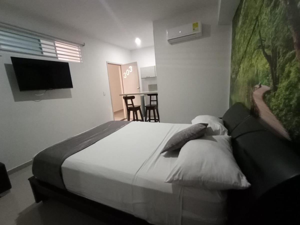 Hotel Granada Loft Cali Bagian luar foto