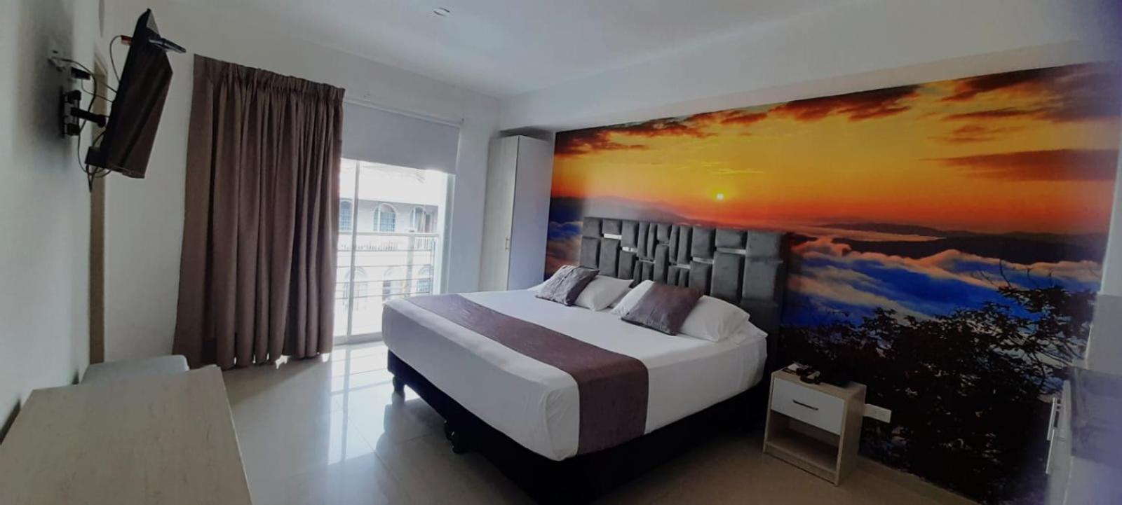 Hotel Granada Loft Cali Bagian luar foto